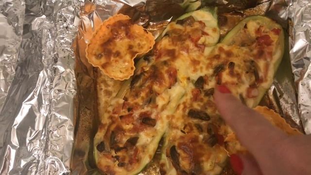 VLOG. Рецепт - лодочки из кабачков. Рецепт - паштет из куриной печени.