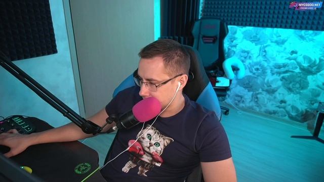 Как Дмитрий Ликс общается с Алисой