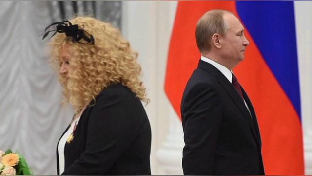 Алла Пугачева открыто наплевал на россиян смотреть онлайн