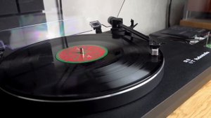 Современный проигрыватель Radiotehnika LP001