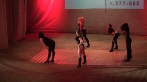 28 Шоу гелз стрип Таня