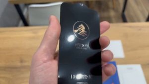 Защитное стекло Remax для iPhone 11/Xr