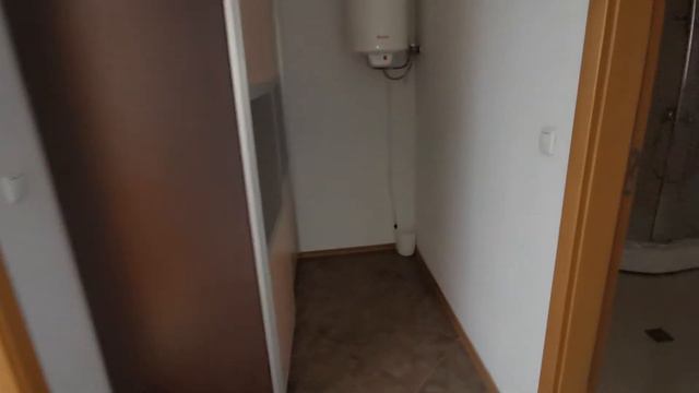 Изгодна препродажба на обзаведен тристаен апартамент с гледка море в комплекс Галатея, Свети Влас смотреть онлайн