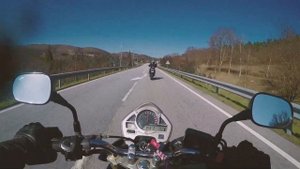 Honda Cb600f Hornet vs. Yamaha FZ6