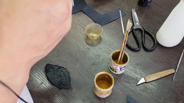 Перетяжка ручки КПП на Lexus в натуральную кожу.