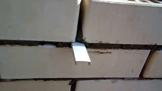 Простой угловой мангал из кирпича на даче смотреть онлайн