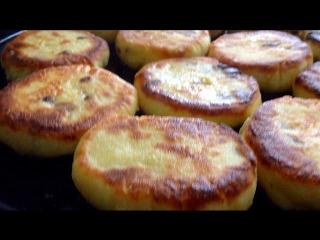 Сырники. Вкусные творожные сырники в пиццамейкере.