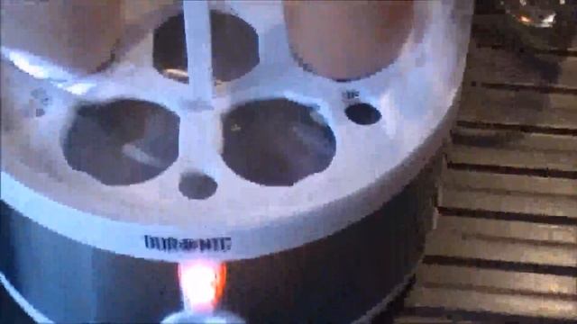 Duronic EB35 Cuiseur à œufs – de 1 à 7 œufs – Thermostat et minuteur, Mangez des oeufs смотреть онлайн