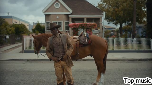 Lil Nas X - Old Town Road смотреть онлайн