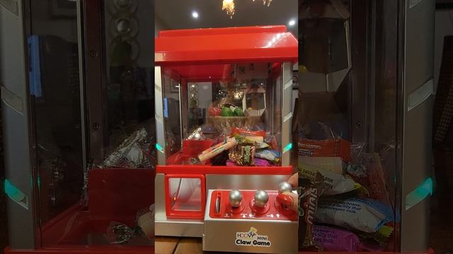 AMAZING MINI CLAW MACHINE!!! #shortvideo #asmr