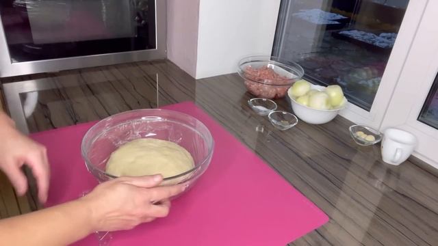 Лучшее ТЕСТО за всю мою жизнь ! БЕЛЯШИ, самые вкусные и сочные ! Супер тесто для пирожков и беляшей