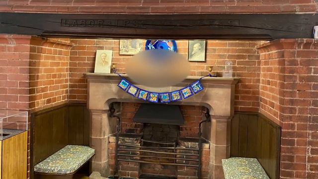 Wightwick Manor in Wolverhampton - United Kingdom. смотреть онлайн