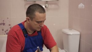 Замена подводки к бачку унитаза. Бобер ТВ. Replacement liner for toilet tank.