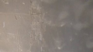 Бетонный потолок в стиле LOFT из плиточного клея