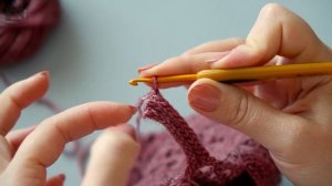 Резинка крючком из полустолбиков. Вяжем манжет кардигана, соединяем в кольцо невидимым плоским швом