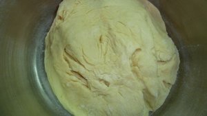 Пирожки с солеными грибами