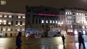 3,8 км. пешком по Невскому проспекту до Дворцовой площади. Питер. Невский проспект. Казанский собор