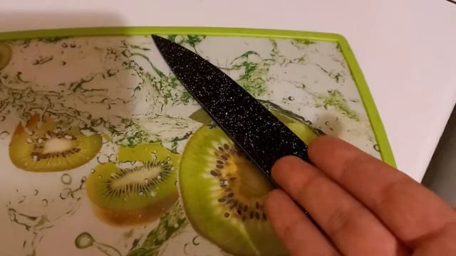 Как быстро убрать запах селедки на разделочной доске смотреть онлайн