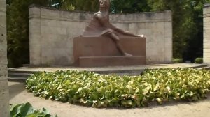 Рига. Могила Лилиты Озолини. Продолжение.