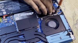 Installing crucial 1TB NvMe SSD in Lenovo LOQ 15IRH8 laptop