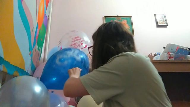 Надувание шариков (мяча и перчатки) и терапия с ведущей Дарьей Кожановой смотреть онлайн