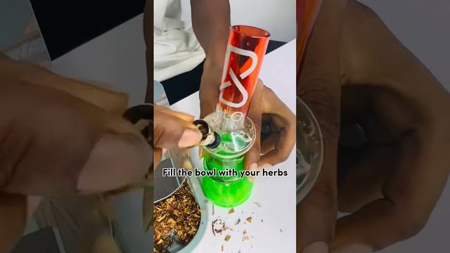 Easiest Way to Use a Bong