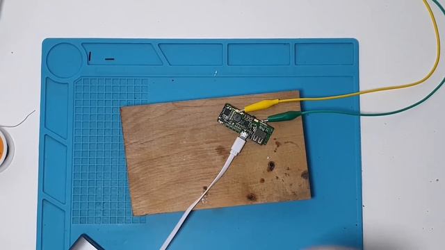 Ремонт Powerbank Lenovo Часть 1 замена микросхемы BQ24296 повербанк смотреть онлайн