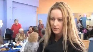 Помощь пожилым людям