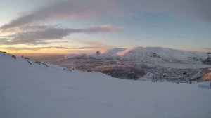 Заполярный круг. Хибины. Горные лыжи. Сноуборд. Северное сияние. Большой Вудъявр.