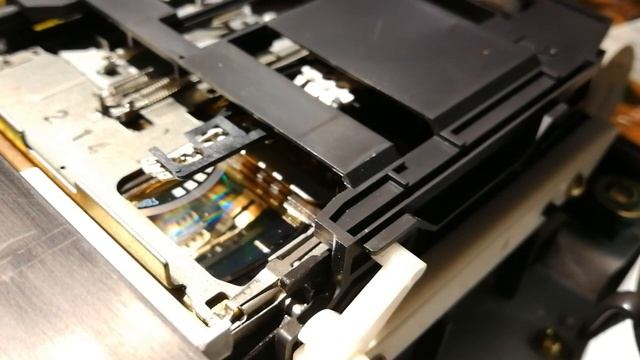 MiniDisk - взгляд изнутри, или зачем там две головки. смотреть онлайн