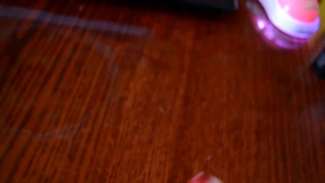 Помады, блески ... смотреть онлайн