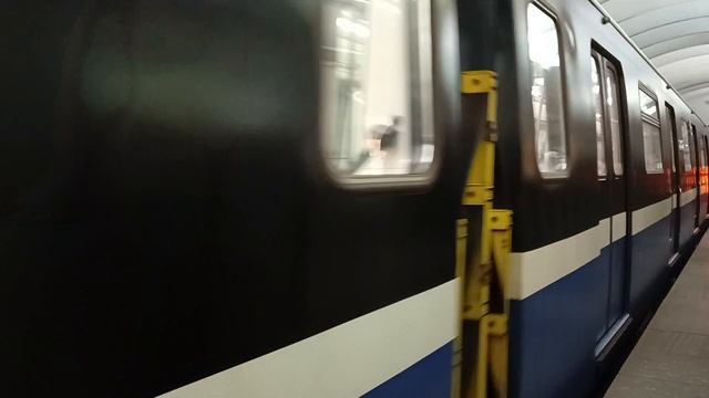 Электропоезд 8 смотреть онлайн