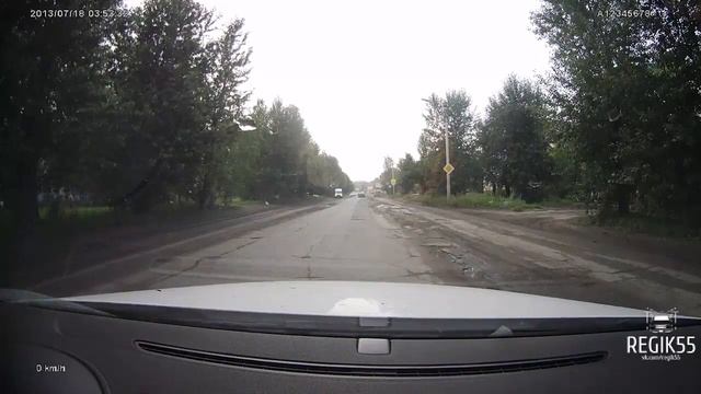 ДТП Омск: виновник скрылся (05.07.2016) смотреть онлайн