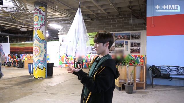 [T:TIME] Who is the winner of 'Umbrella game'? - TXT (투모로우바이투게더)