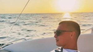 Закат окончил летний теплый вечер