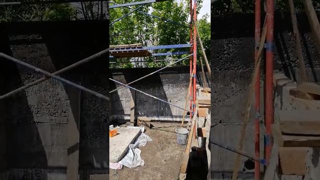 Закончил 3й шар  стены дома и 2 стен гаража со шлака смотреть онлайн