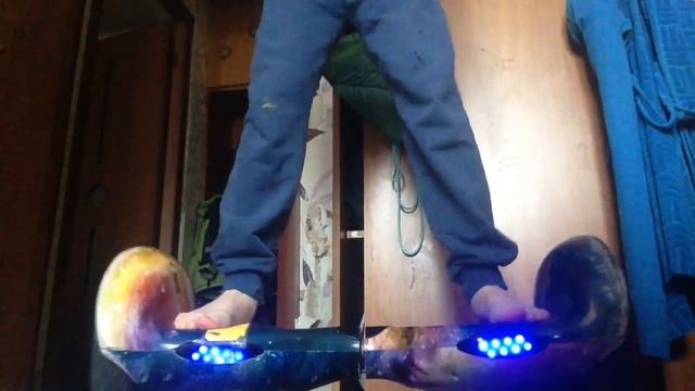 Обзор на мой гироскутер,и сквиши❤️?/Дима Флешь смотреть онлайн