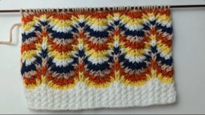 УЗОР ВЯЗАНИЯ РАЗНОЦВЕТНЫМИ ВОЛНАМИ