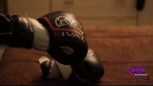 RIVAL RS2V-PRO SPARRING GLOVES - VELCRO (Review)