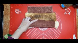 Бисквитный рулет в шоколадной глазури к чаю.Ванильный рулет со сгущенкой.Рулет с сгущенкой в глазур