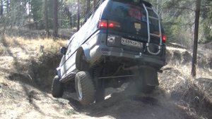 Mitsubishi Delica. Тест-драйв на переделанной подвеске.