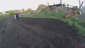 Правильный окучник - Нарезал борозды под картошку. Нева МБ23
