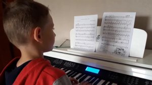 Песенка крокодила Гены на пианино.Пусть бегут неуклюже..