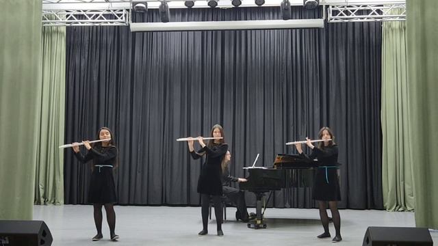 Eugene Magalif FANTOMAS. Pan Flute Ensemble смотреть онлайн