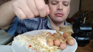 МУКБАНГ СПАГЕТТИ с сыром и сосиски /  MUKBANG spaghetti with cheese and sausages