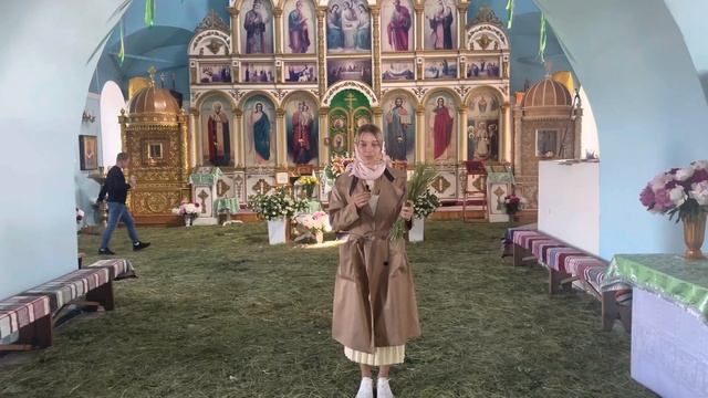 Репортаж с праздника — День Святой Троицы смотреть онлайн