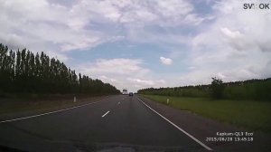 Взрыв колеса при обгоне  Ужасно
