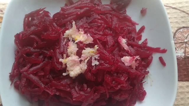 ПРИГОТОВИЛА ОЛИВЬЕ / салат из СВЕКЛЫ / КОМПОТ ?? смотреть онлайн