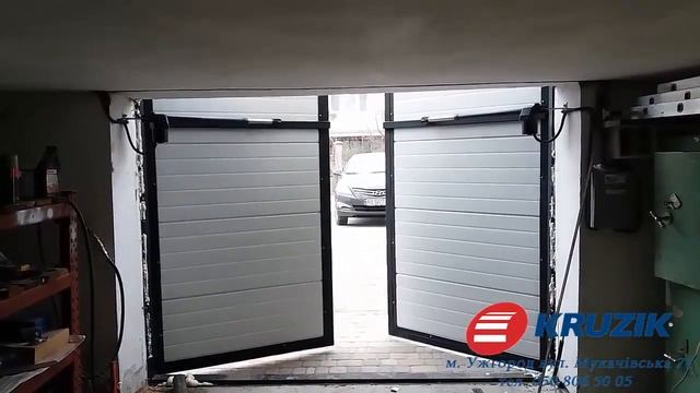 Гаражные ворота распашные, автоматические