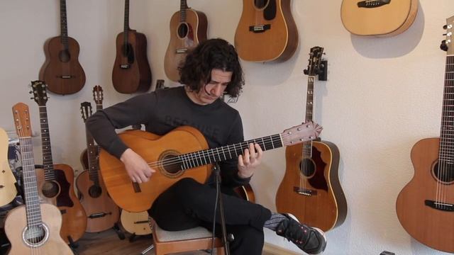 Gerundino Fernandez 1970 - high end flamenco guitar with breattaking sound quality смотреть онлайн